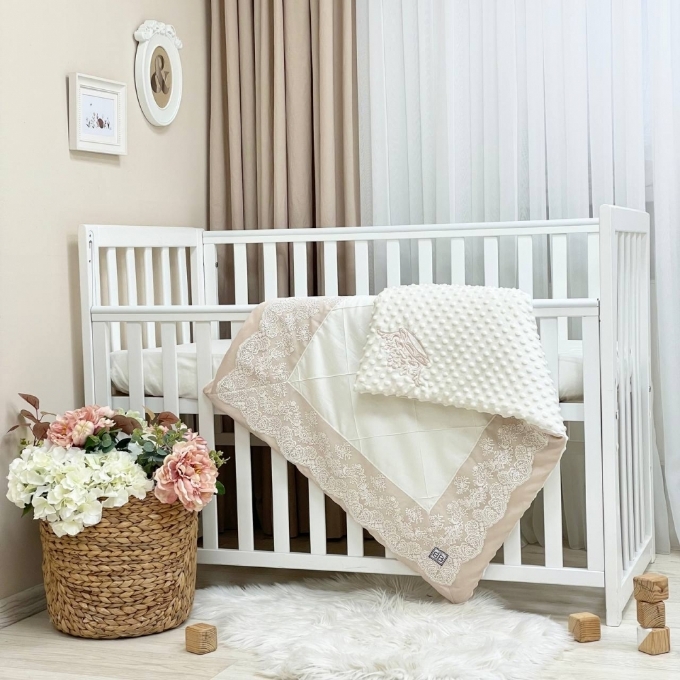 Paturica bebe din satin si tesatura minky Classic Ivory (1)